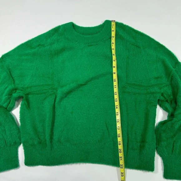 NWOT Aerie Flurry Crewneck Sweater Size Small Green - Picture 8 of 8